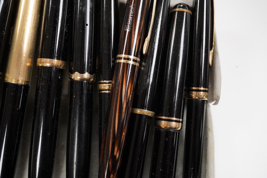 Montblanc and Pelikan fountain pens and associated spares